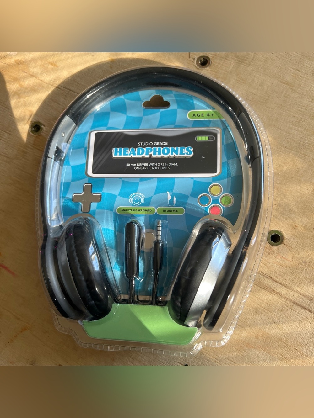Studio Grade Black On-Ear Headphones with Inline Mic